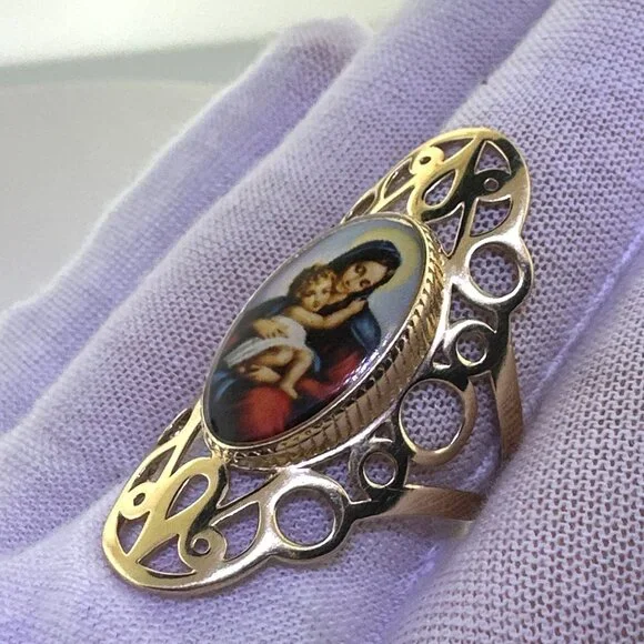 Vintage 14K Yellow Gold Madonna and Child Ring Size 8.5-5.61g - Picture 4 of 12